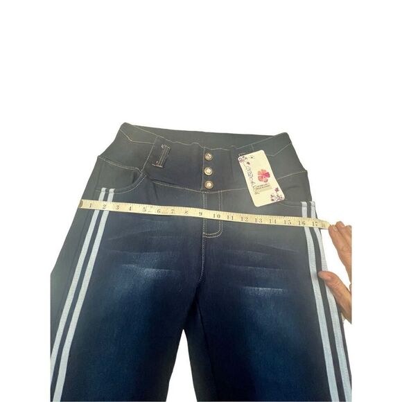 No Brand Pull on-Fleece lined Jeans Sz L/XL 28/30 Waist NWT - Picture 5 of 8